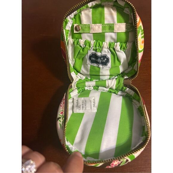 Mud pie travel case - Picture 4 of 4